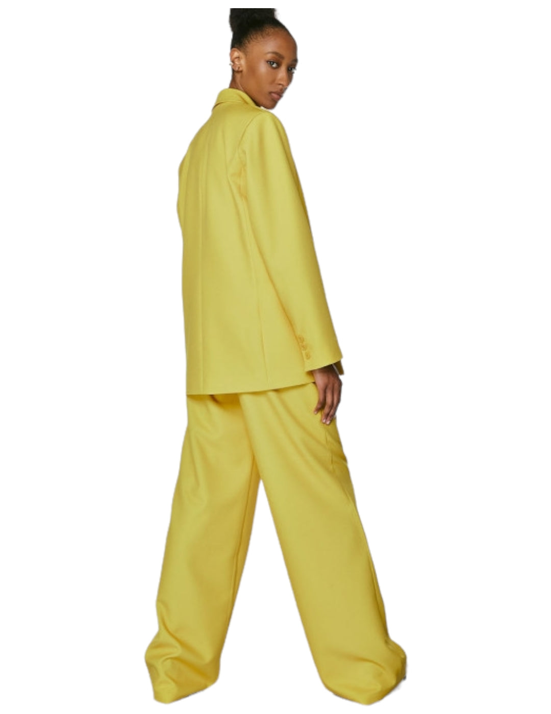 879831